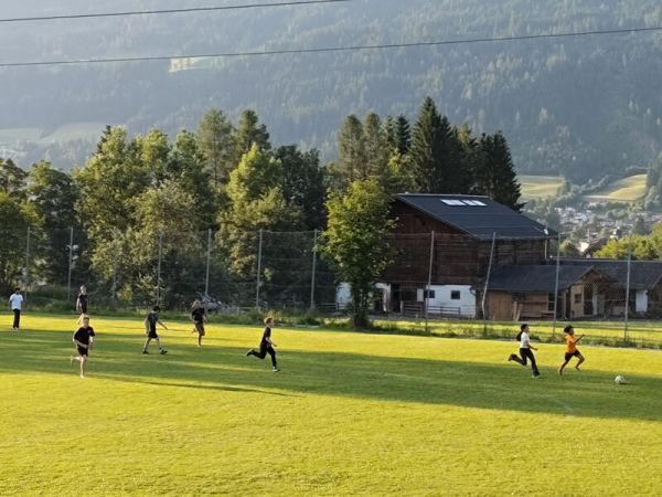 kicken_mit_landschaft